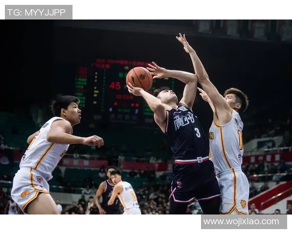 4月15日CBA广东队对阵深圳队第一节精彩回顾与分析