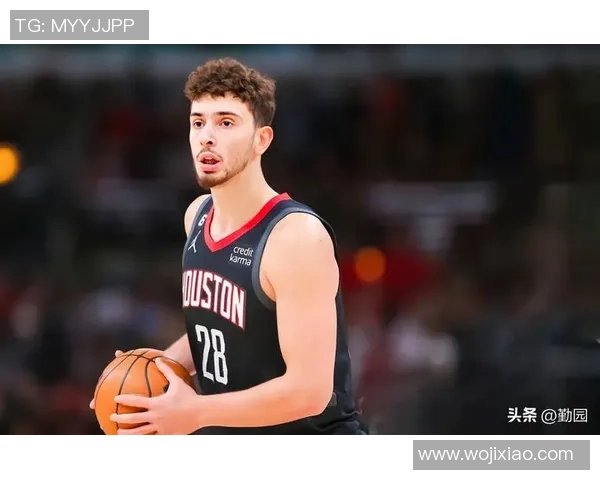 申京真成火箭老迈了!能控制关键球,攻守蜕变打成持球大核!